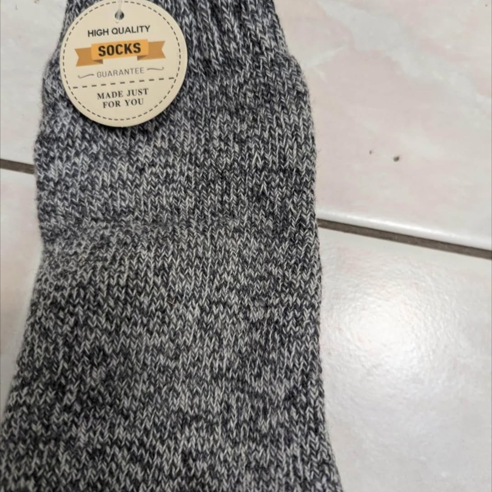 BNWT High Quality Thermal Insulated Warm Gray Socks